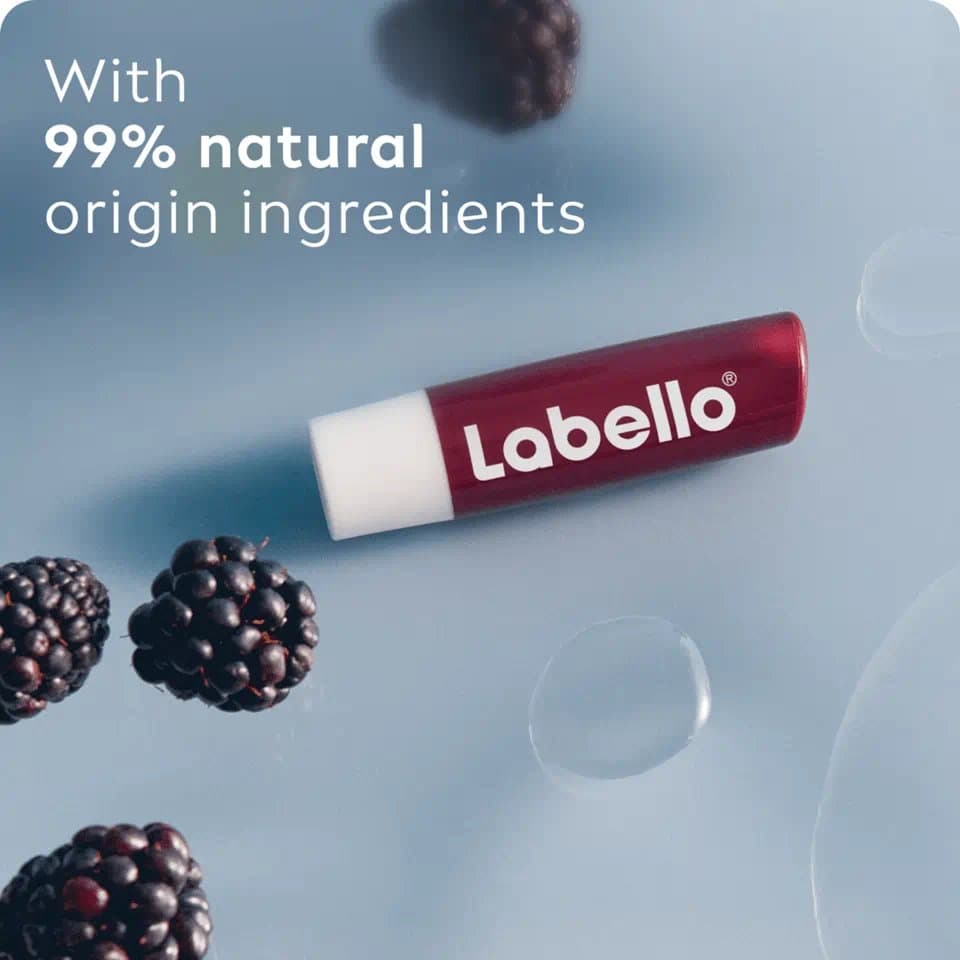 Labello BLACKBERRY SHINE lip balm | مرطب شفاه من لابيلو بال كرز الاسود