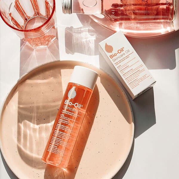 Bio-oil skincare oil 125ml |
زيت بايو اويل للتشققات و الندبات حجم ١٢٥ملم